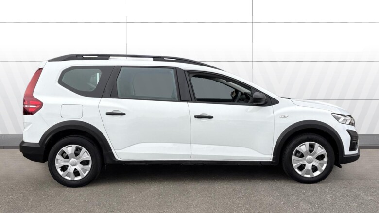 Dacia Jogger 1.0 TCe Essential 5dr Petrol Estate